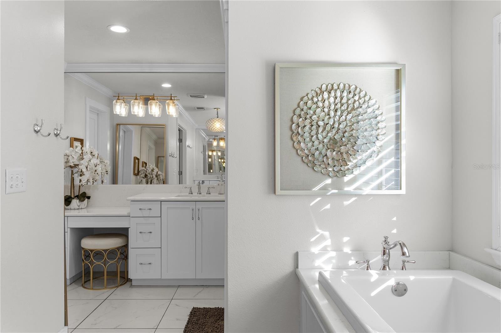 Image 26 of 57 For 4808 Juno Street