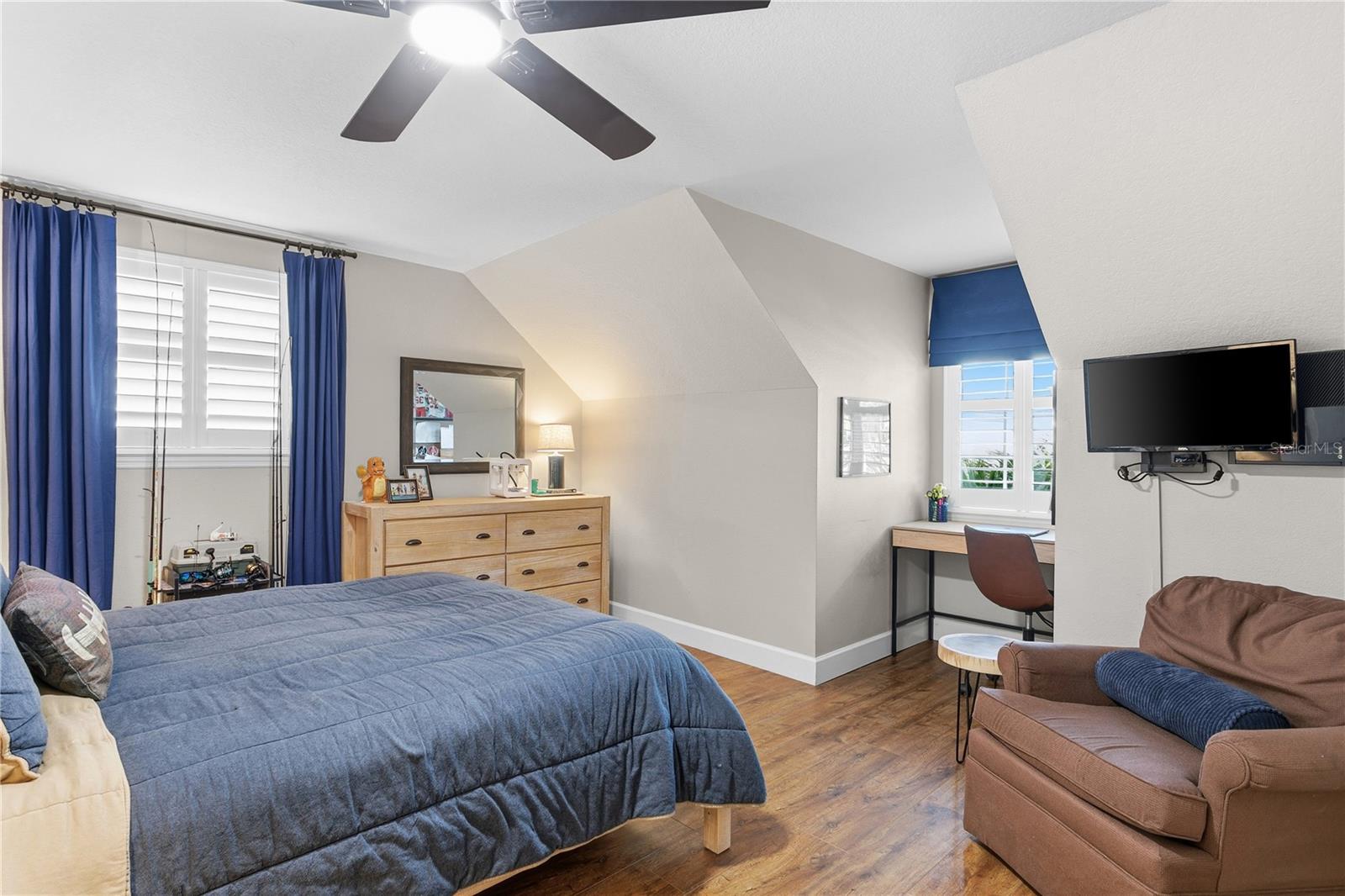 Image 33 of 57 For 4808 Juno Street