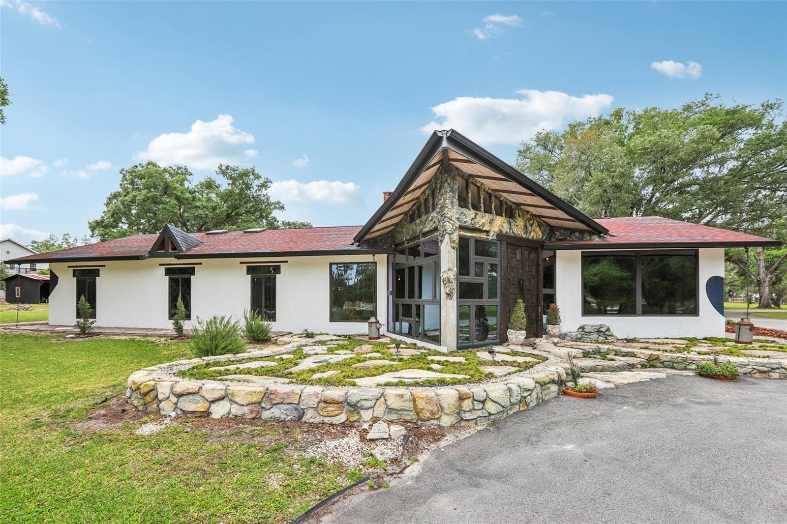 Details for 27616 Miller Road, DADE CITY, FL 33525