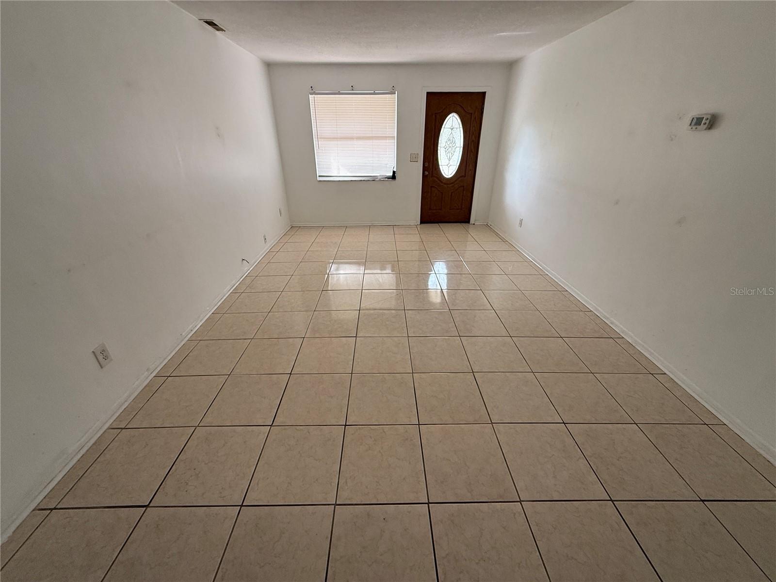 Image 2 of 12 For 1270 8th Avenue Ne