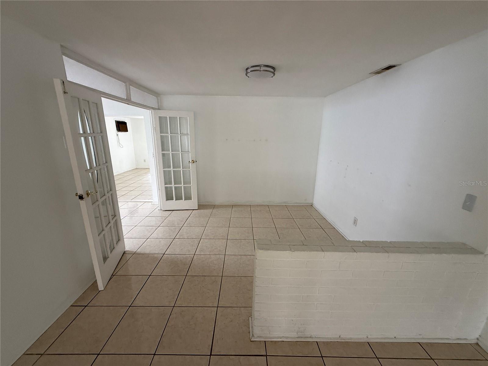 Image 4 of 12 For 1270 8th Avenue Ne