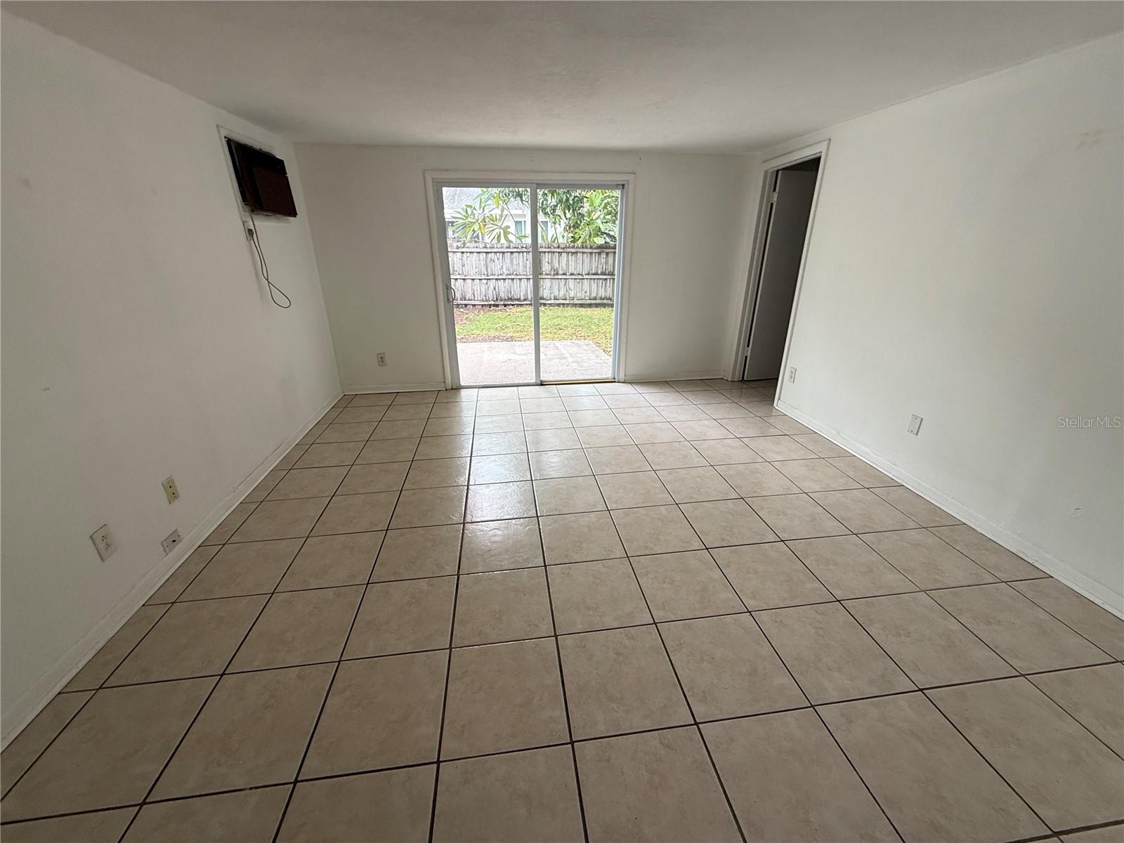 Image 6 of 12 For 1270 8th Avenue Ne