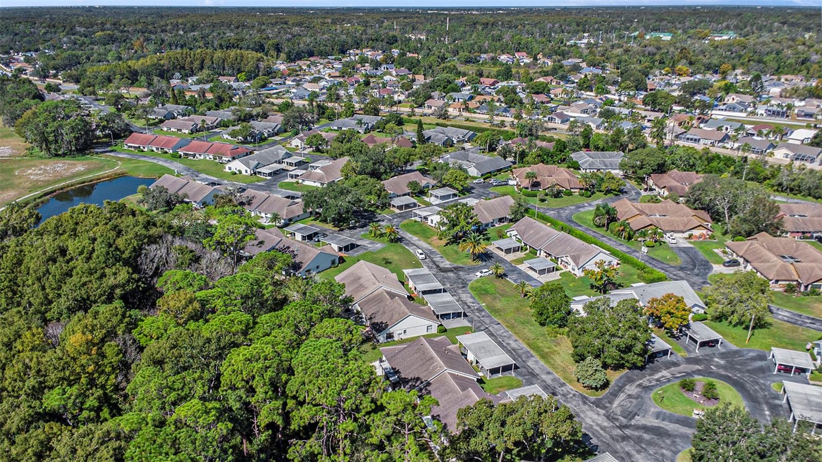 Image 33 of 34 For 10736 Laquinta Drive