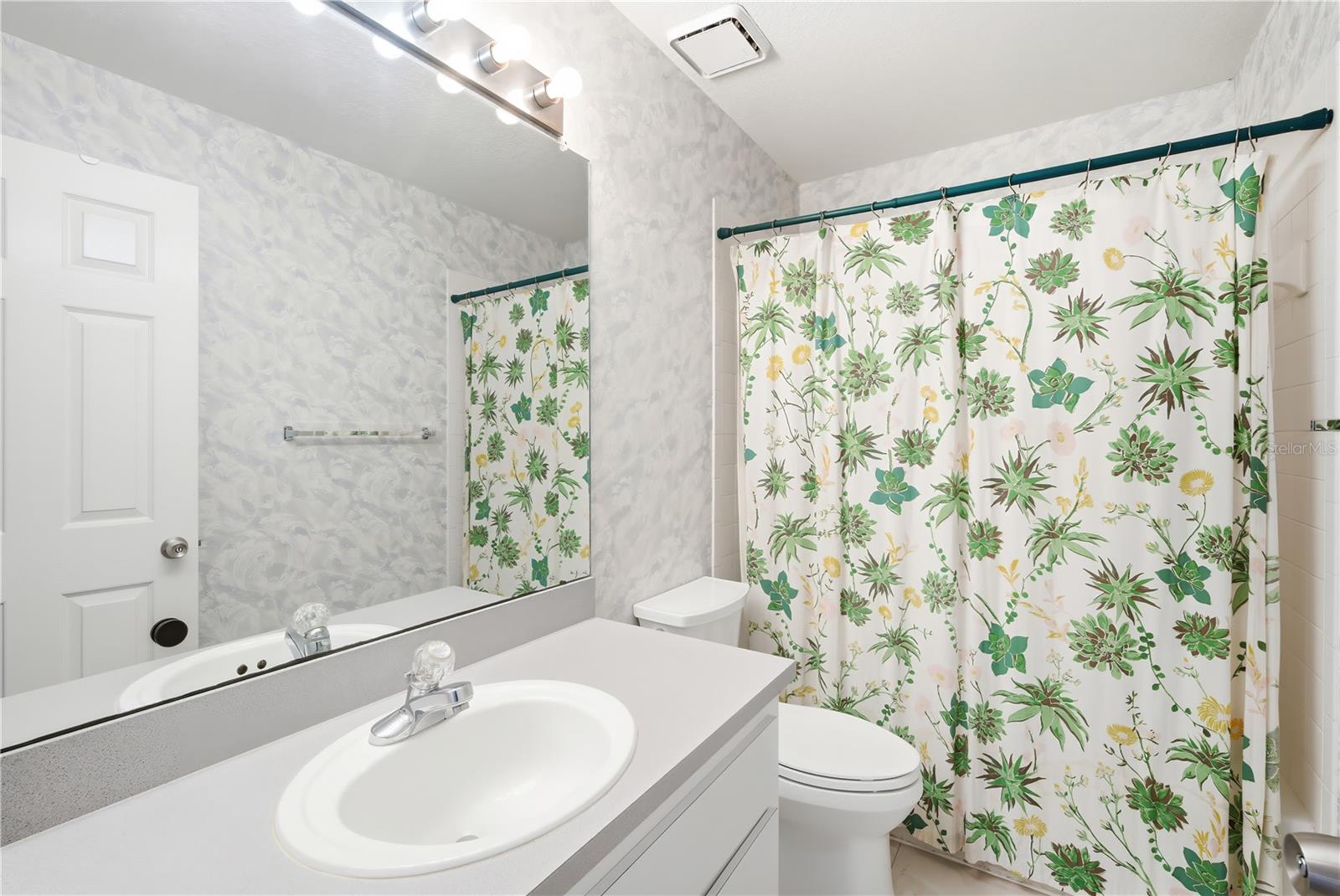 Image 19 of 28 For 11519 Whispering Hollow Drive