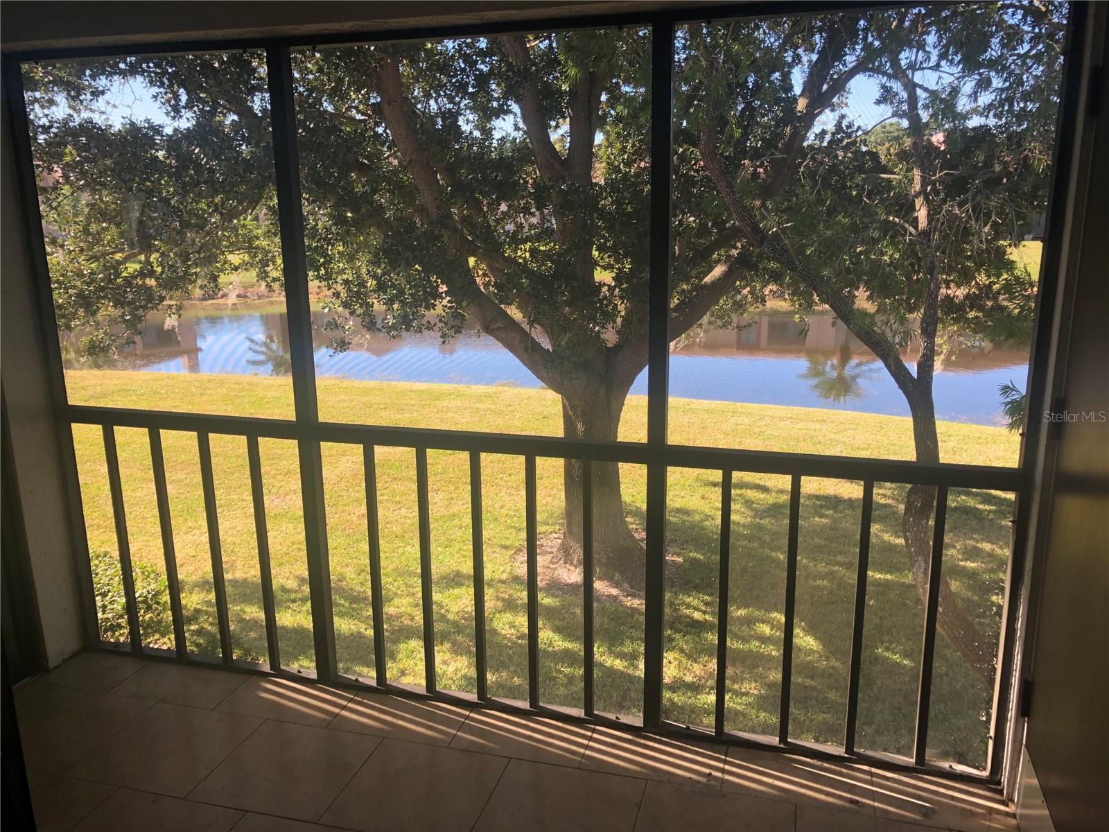 Image 5 of 15 For 122 Lakeview Way 122