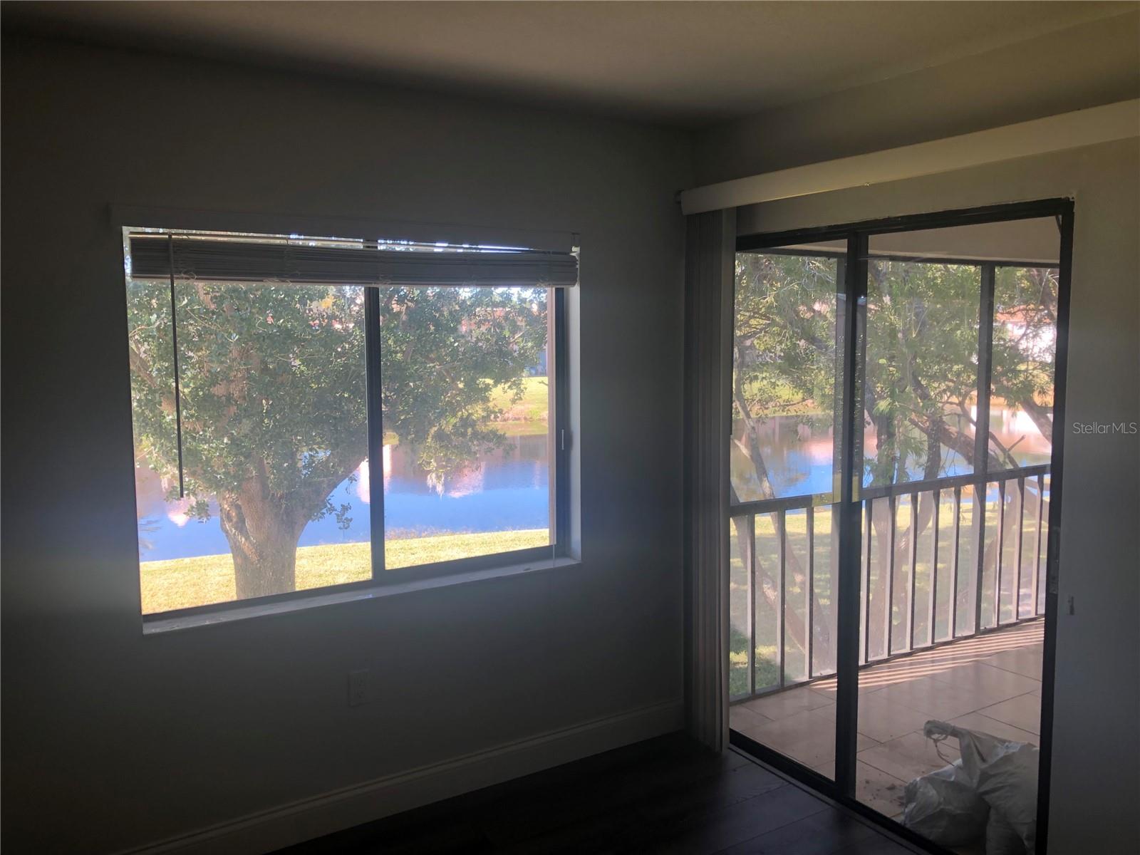 Image 8 of 15 For 122 Lakeview Way 122