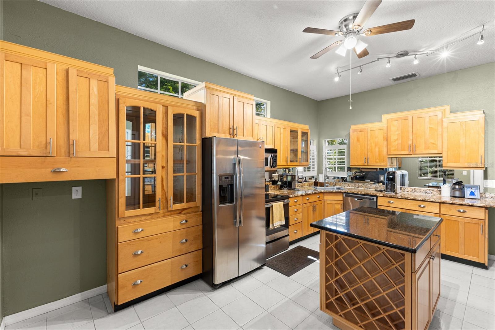 Image 8 of 51 For 1717 Arabian Lane