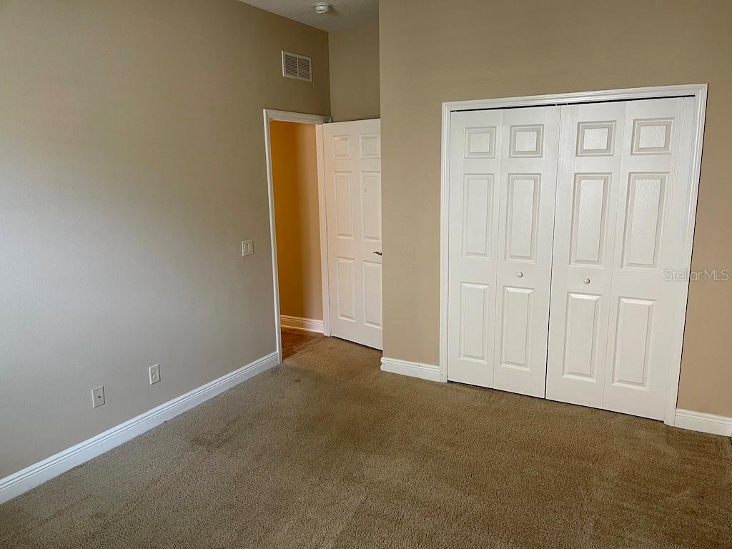 Image 24 of 51 For 15604 Hampton Village Drive