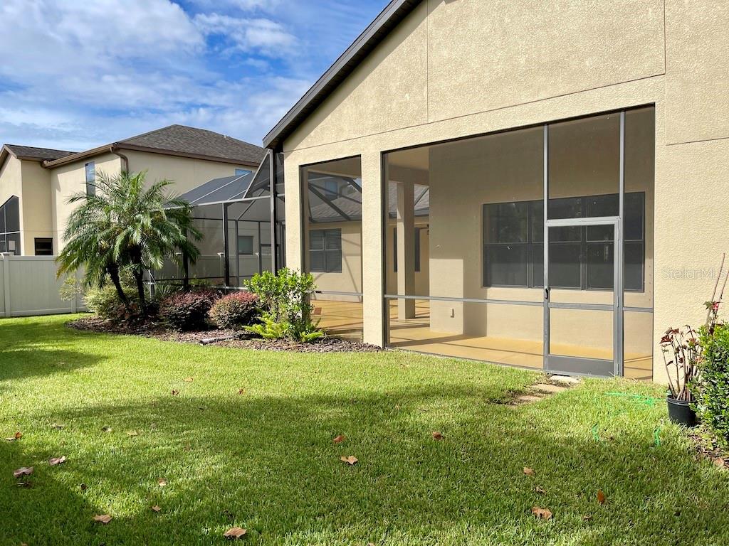 Image 46 of 51 For 15604 Hampton Village Drive