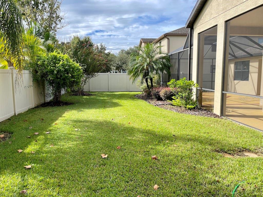 Image 47 of 51 For 15604 Hampton Village Drive