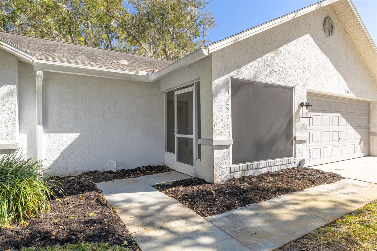 Image 32 of 42 For 3569 Oak Lake Drive