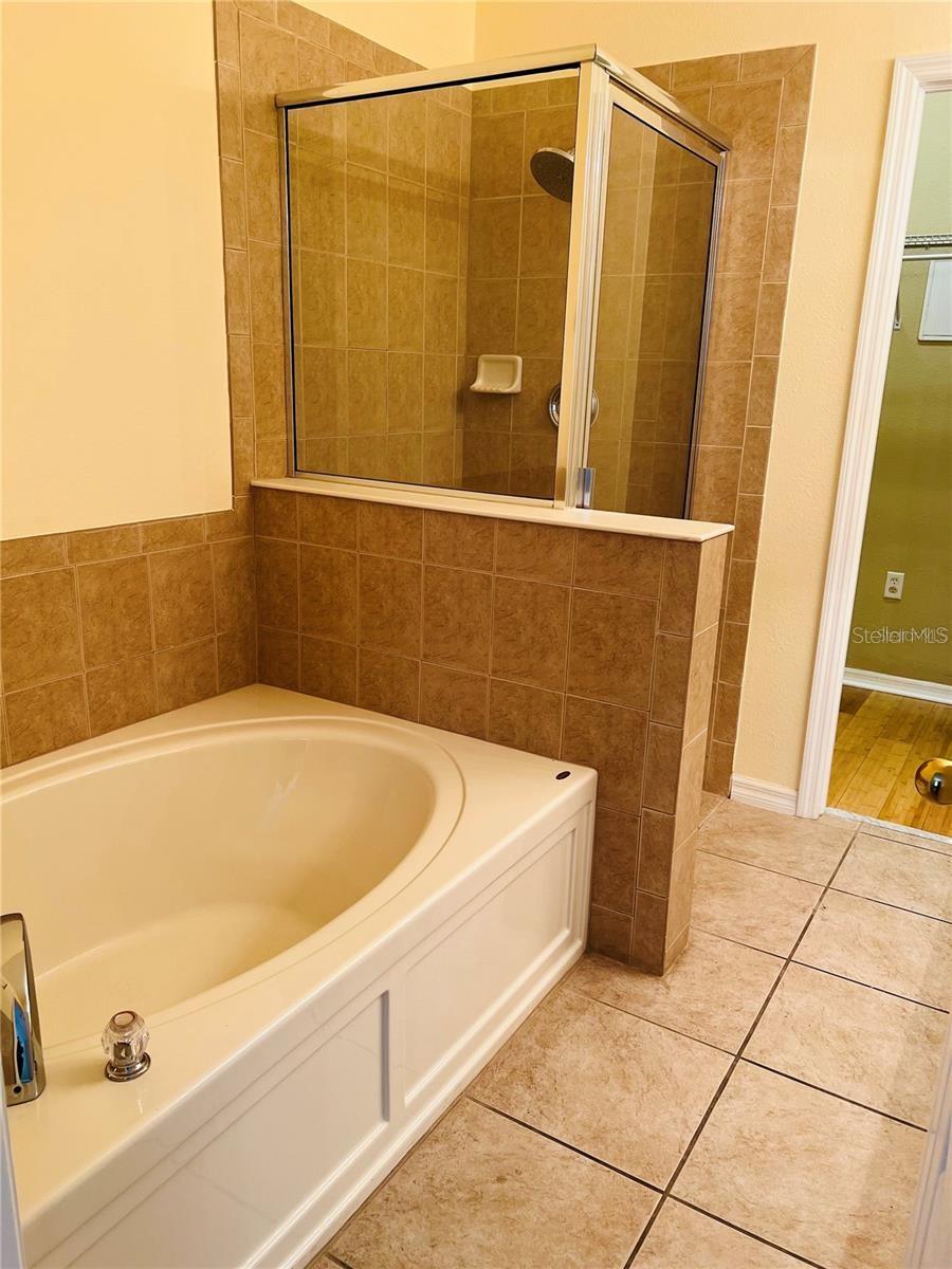 Image 12 of 23 For 6881 47th Lane N