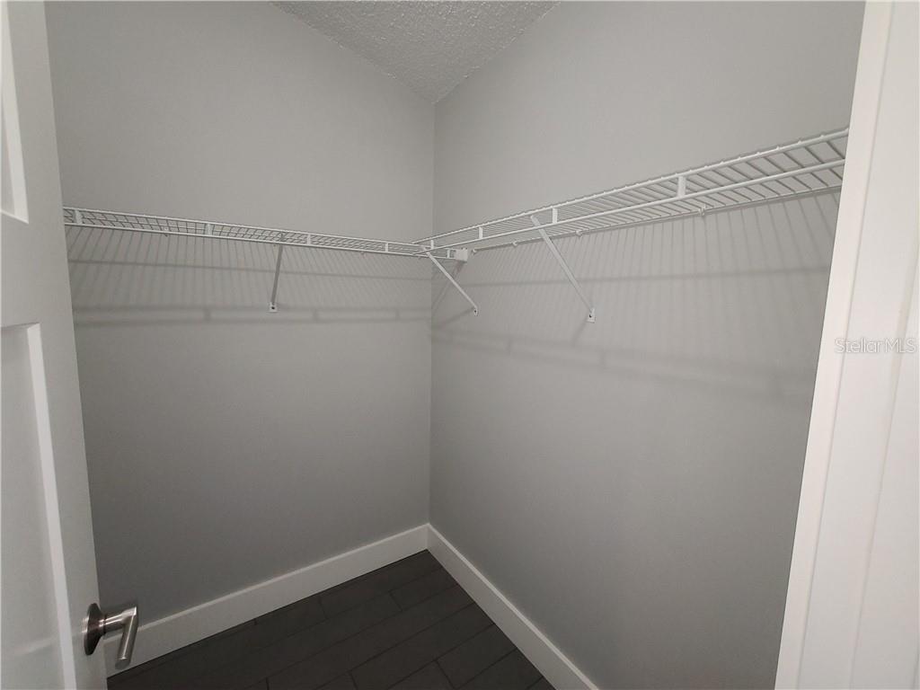 Image 24 of 38 For 4970 Marina Palms Drive