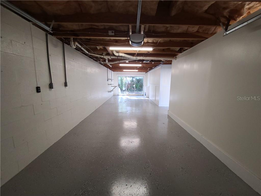 Image 30 of 38 For 4970 Marina Palms Drive