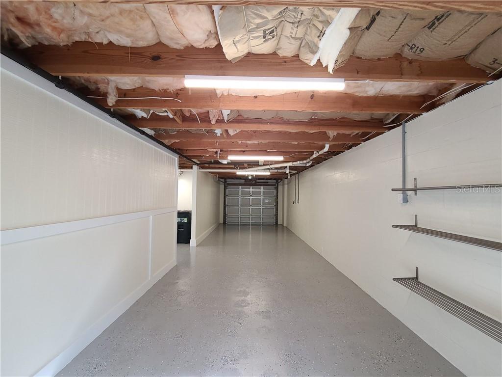 Image 31 of 38 For 4970 Marina Palms Drive