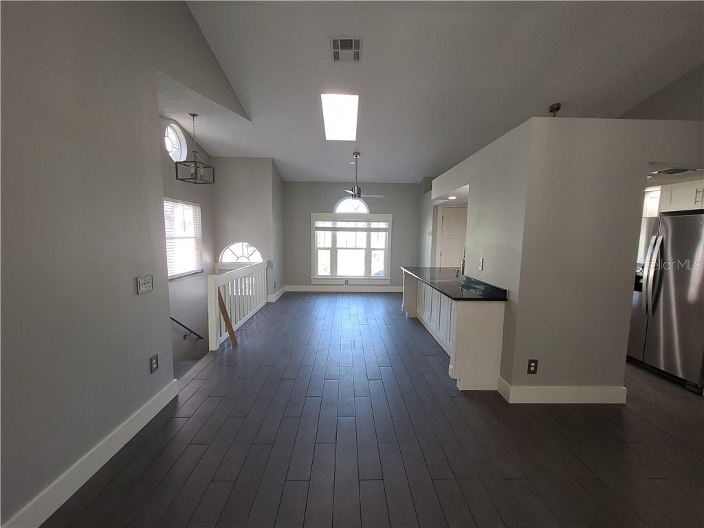 Image 6 of 38 For 4970 Marina Palms Drive