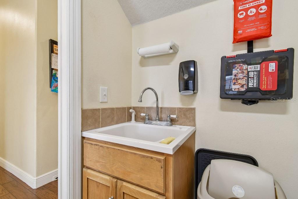 Image 14 of 44 For 3302 Jap Tucker Road