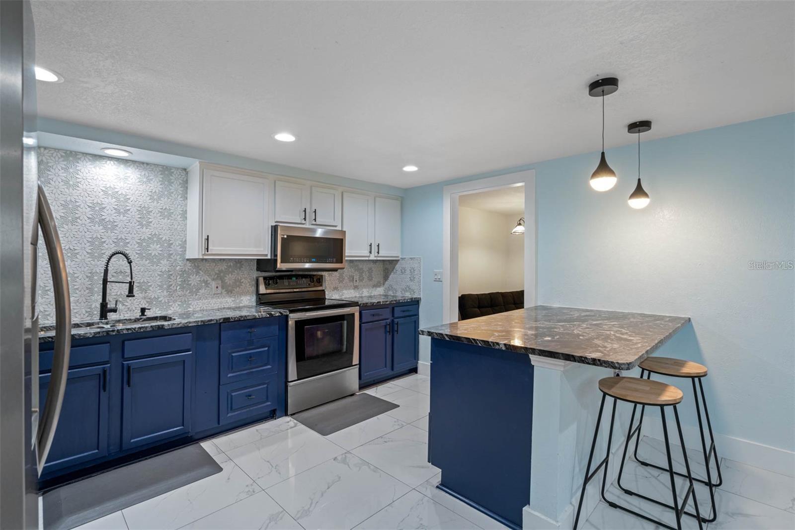 Image 13 of 40 For 11115 Stafford Lane