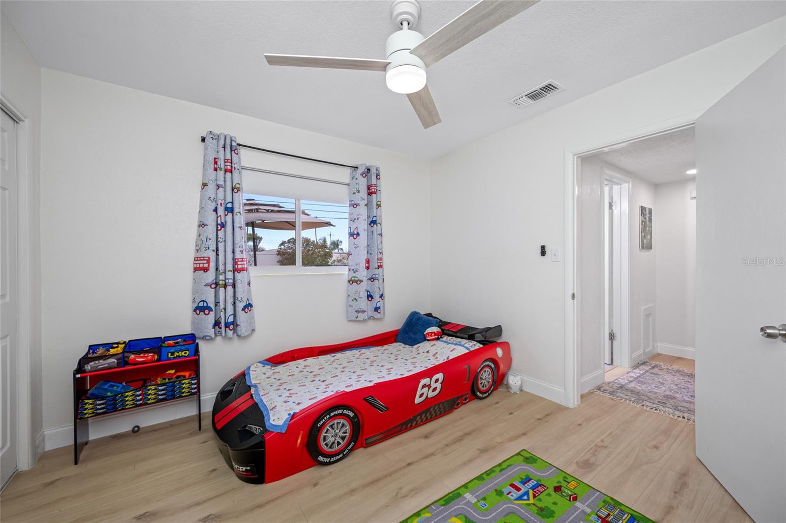 Image 21 of 51 For 1268 Robin Hood Lane