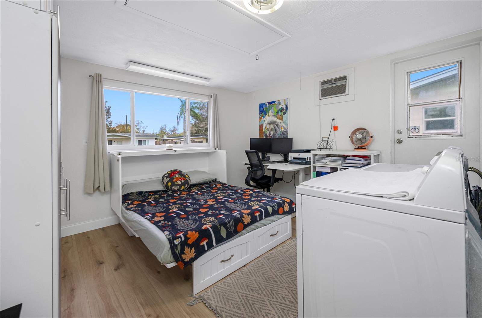 Image 23 of 51 For 1268 Robin Hood Lane