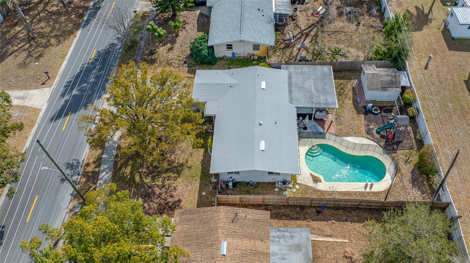 Image 44 of 51 For 1268 Robin Hood Lane