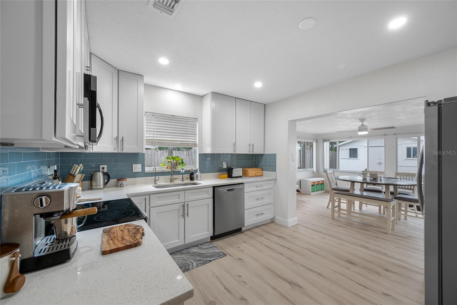 Image 9 of 51 For 1268 Robin Hood Lane