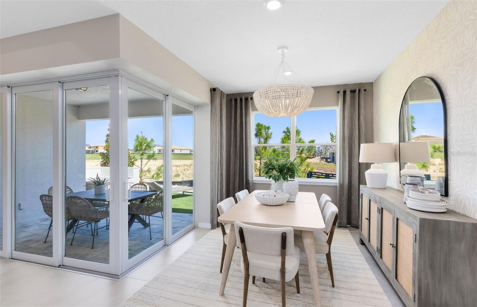 Listing photo id 1 for 13723 Evergreen Valley Drive