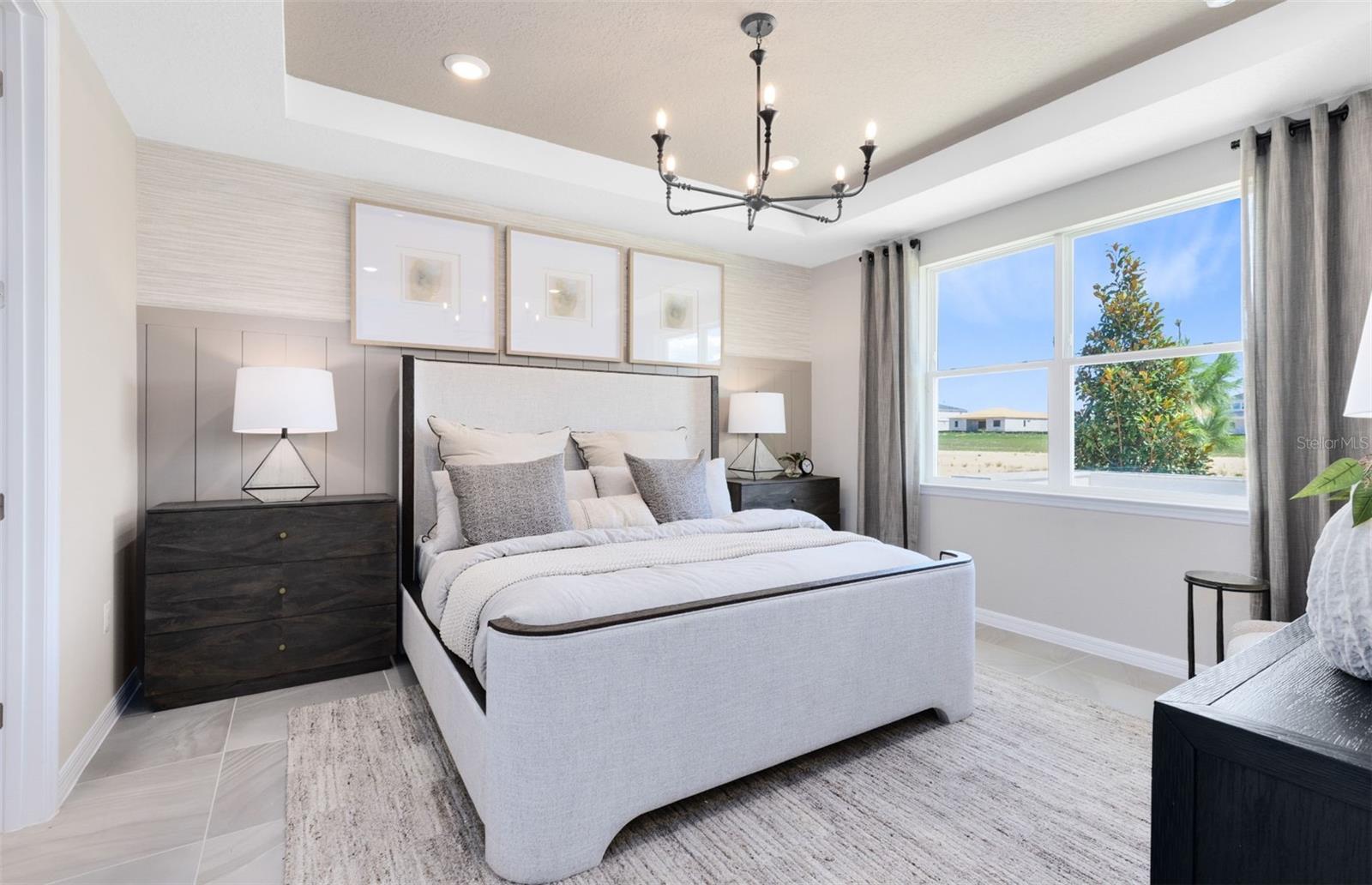 Listing photo id 5 for 13723 Evergreen Valley Drive