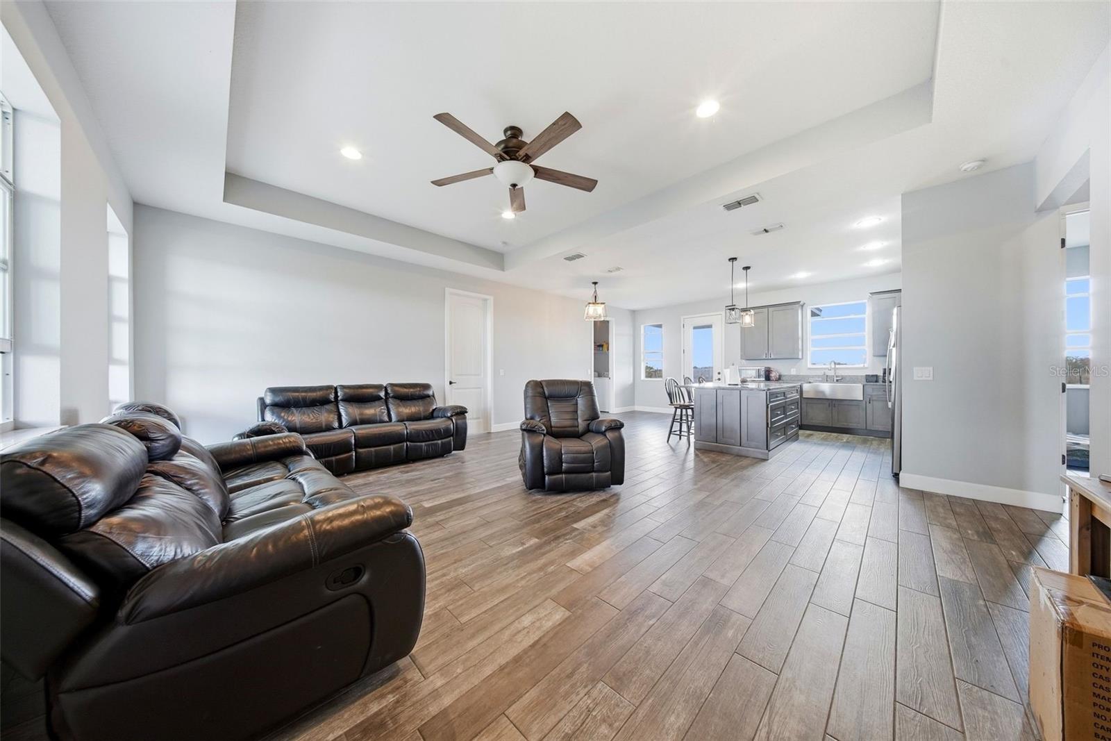 Image 7 of 48 For 3090 80 Foot Road