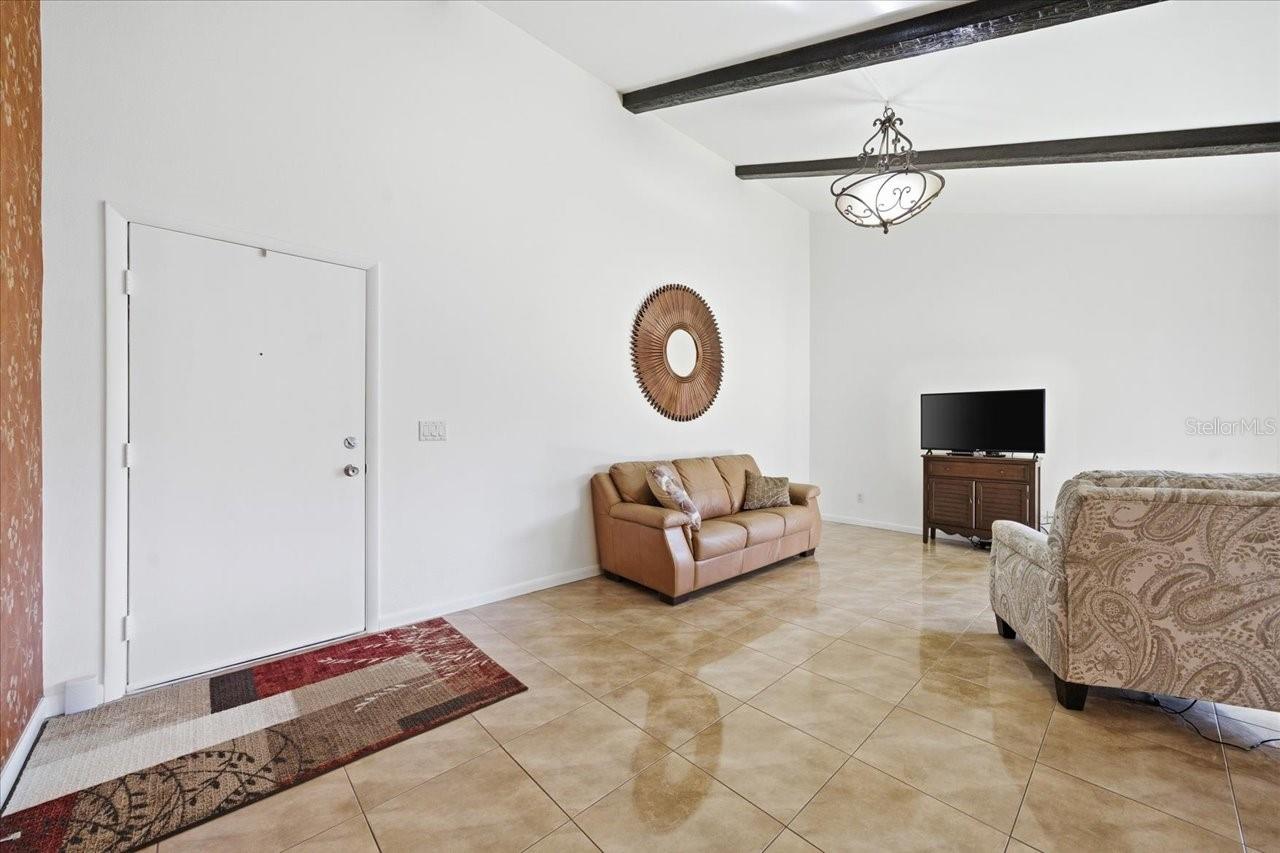 Image 11 of 58 For 2582 Forest Run Court 105a