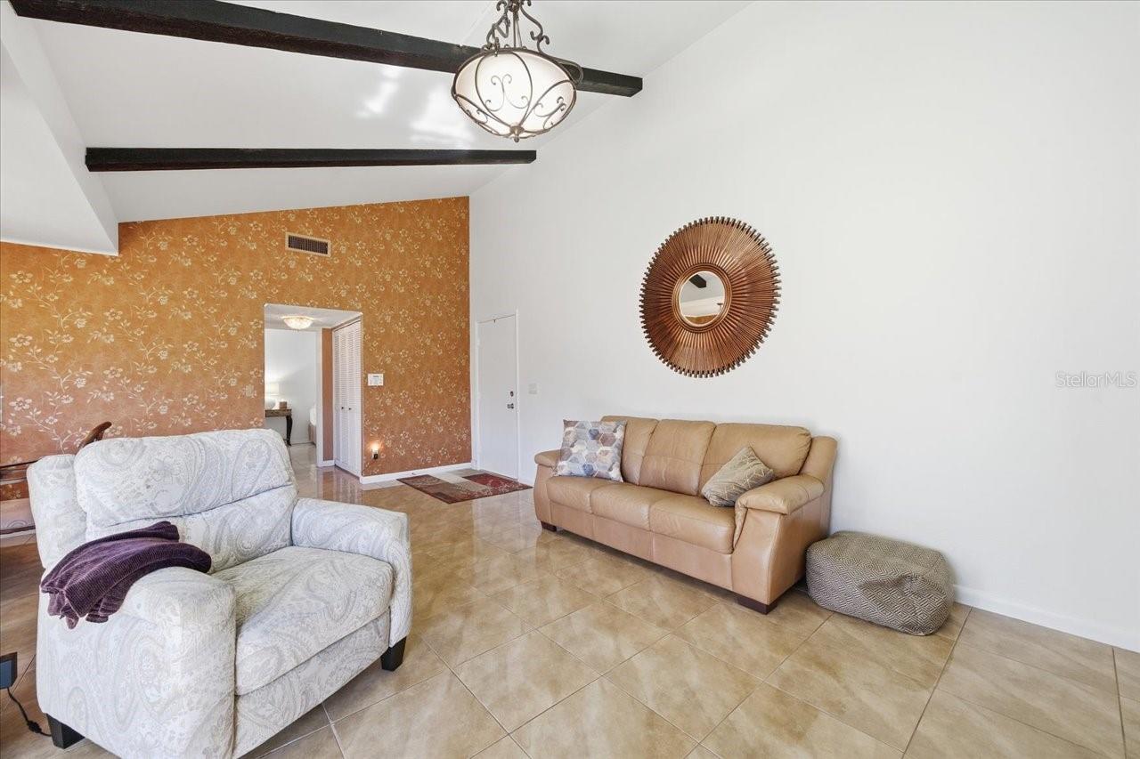 Image 14 of 58 For 2582 Forest Run Court 105a