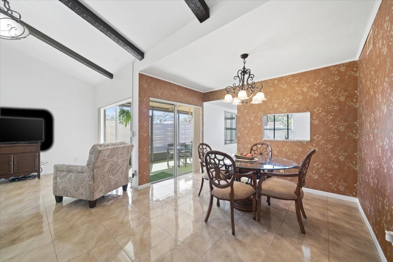 Image 17 of 58 For 2582 Forest Run Court 105a