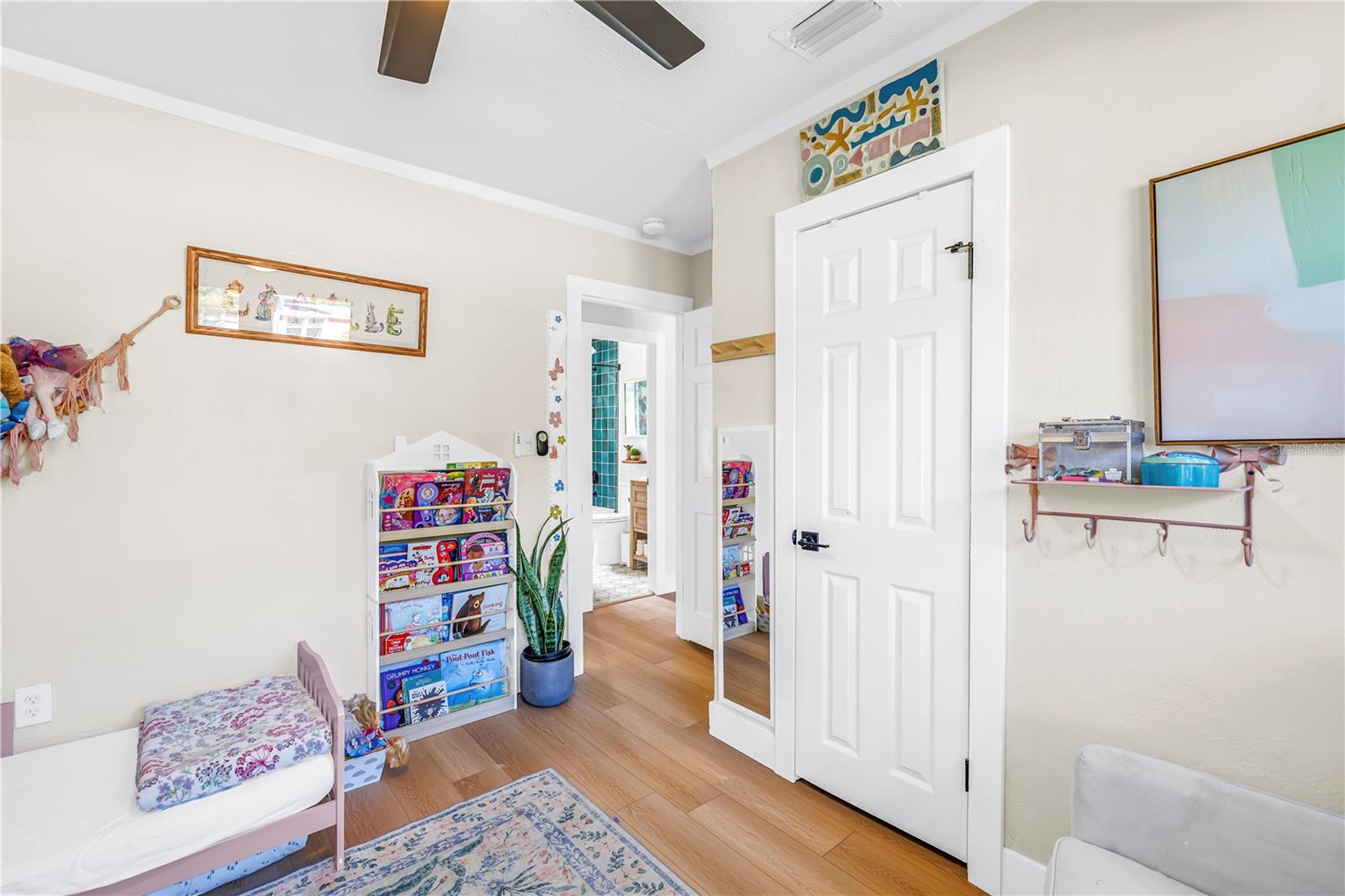 Image 18 of 38 For 2834 Bay Haven Drive