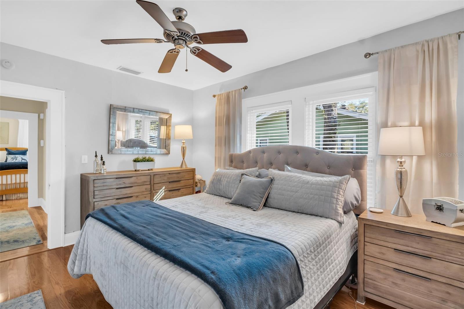 Listing photo id 22 for 903 Mcberry Street