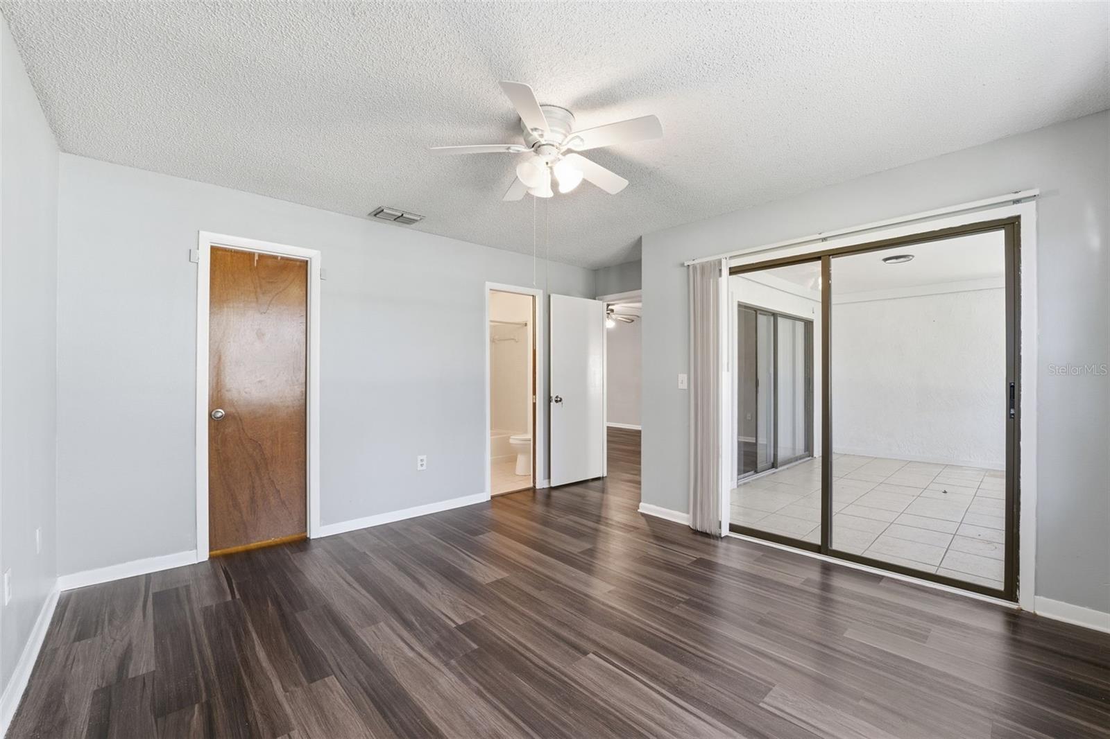 Image 22 of 38 For 6033 Topher Trail 6033