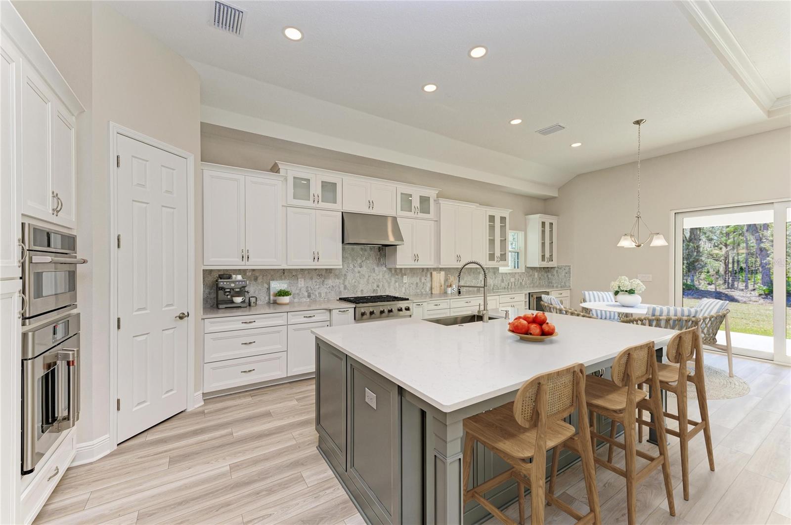 Listing photo id 0 for 15014 Rider Pass Drive