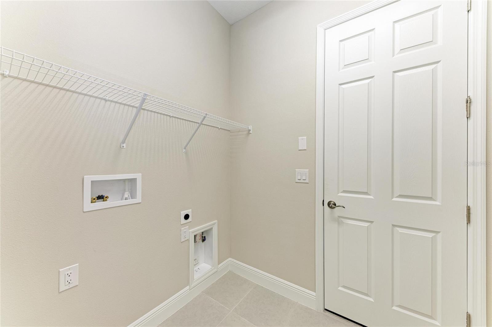 Listing photo id 34 for 15014 Rider Pass Drive