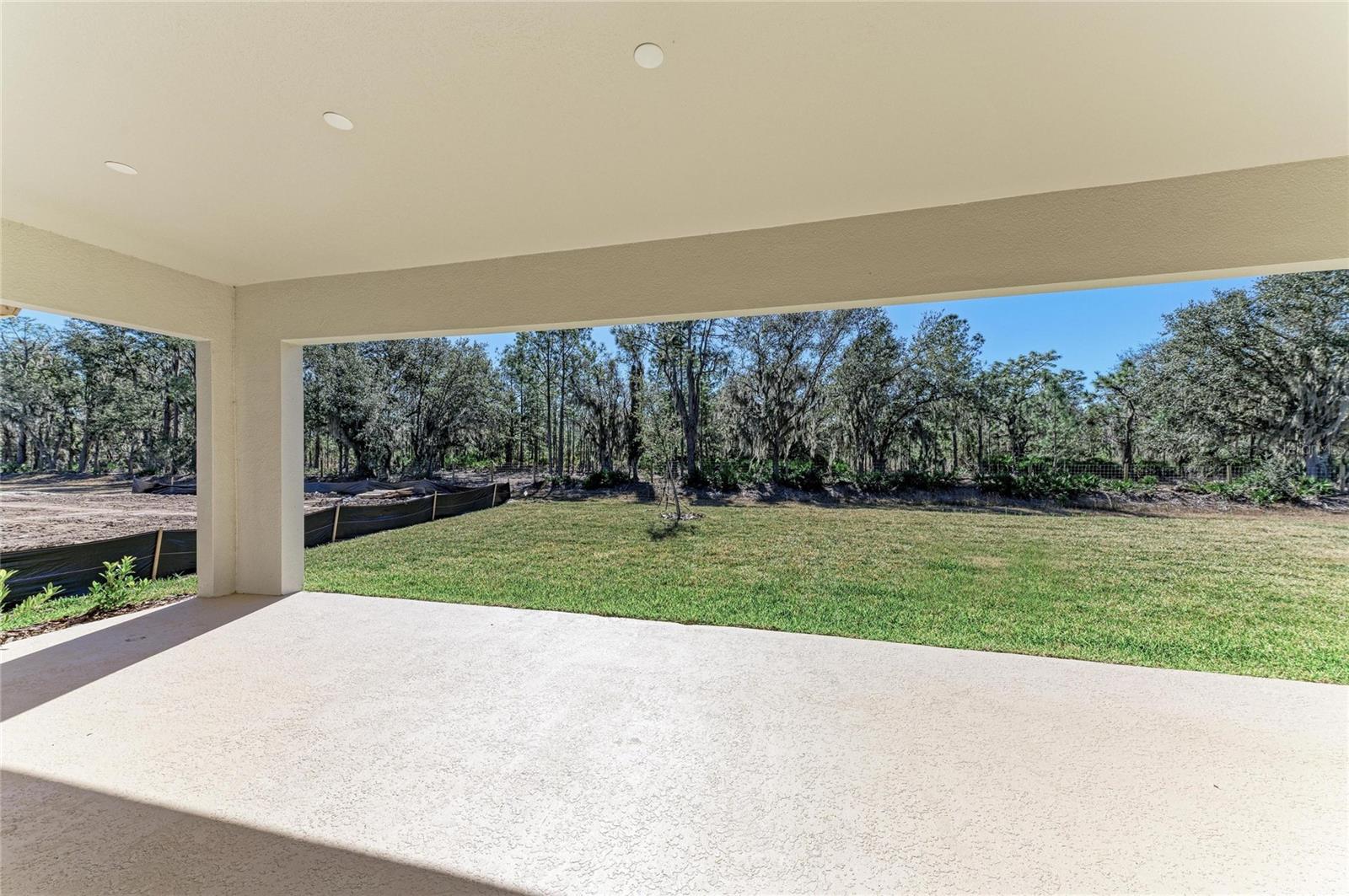 Listing photo id 36 for 15014 Rider Pass Drive