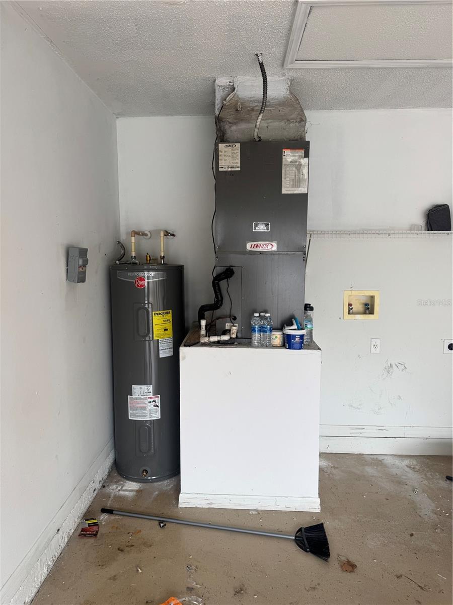 Image 12 of 24 For 1045 Brenton Leaf Drive