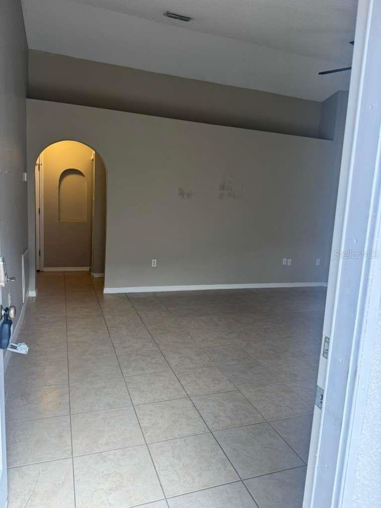 Image 9 of 24 For 1045 Brenton Leaf Drive