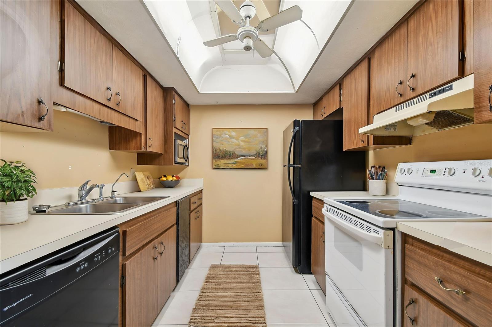 Image 3 of 27 For 645 Keene Road D