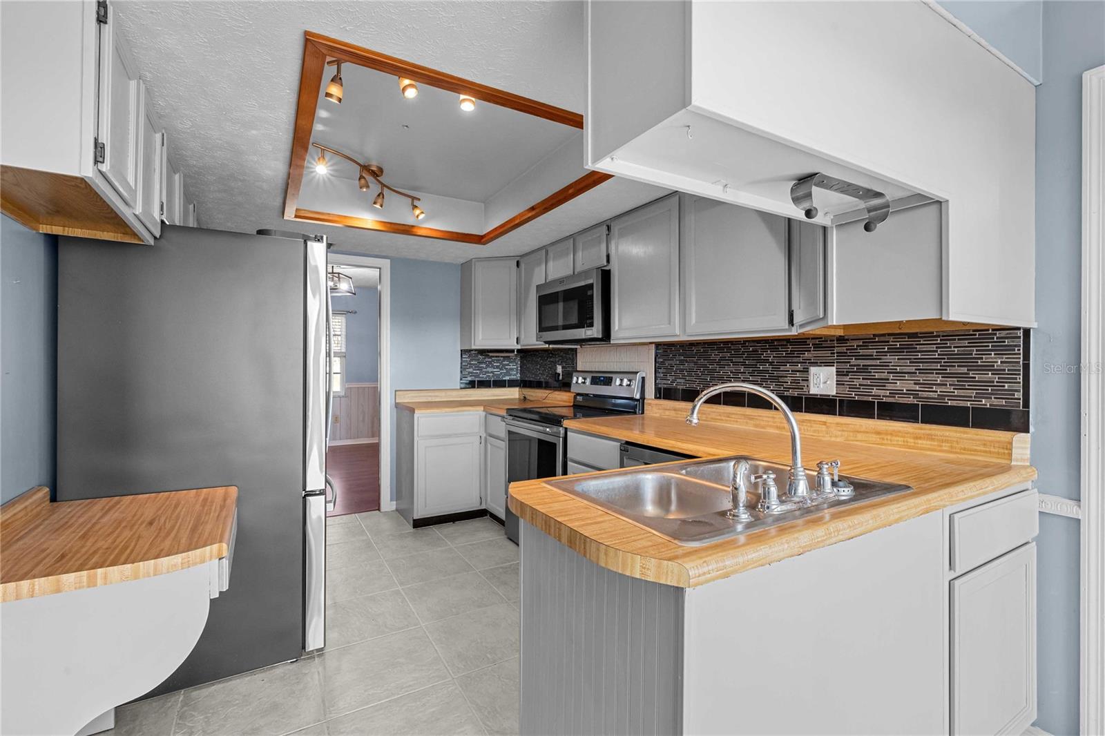 Listing photo id 15 for 31226 Saint Joe Road