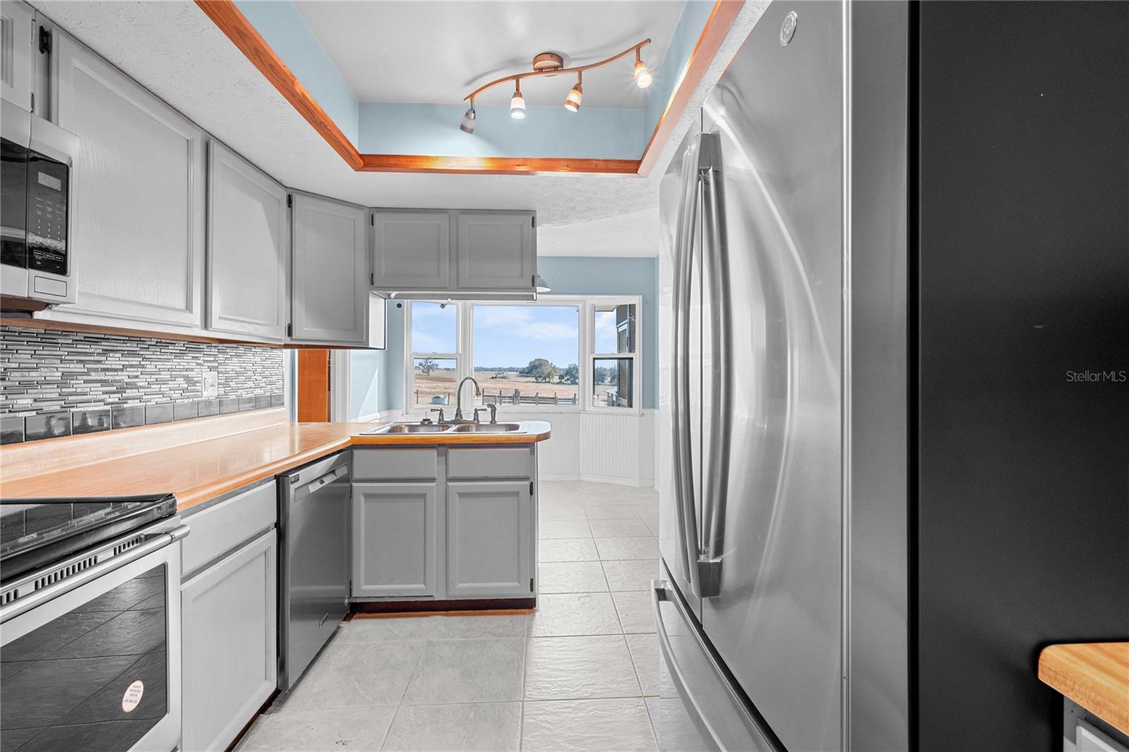 Listing photo id 16 for 31226 Saint Joe Road