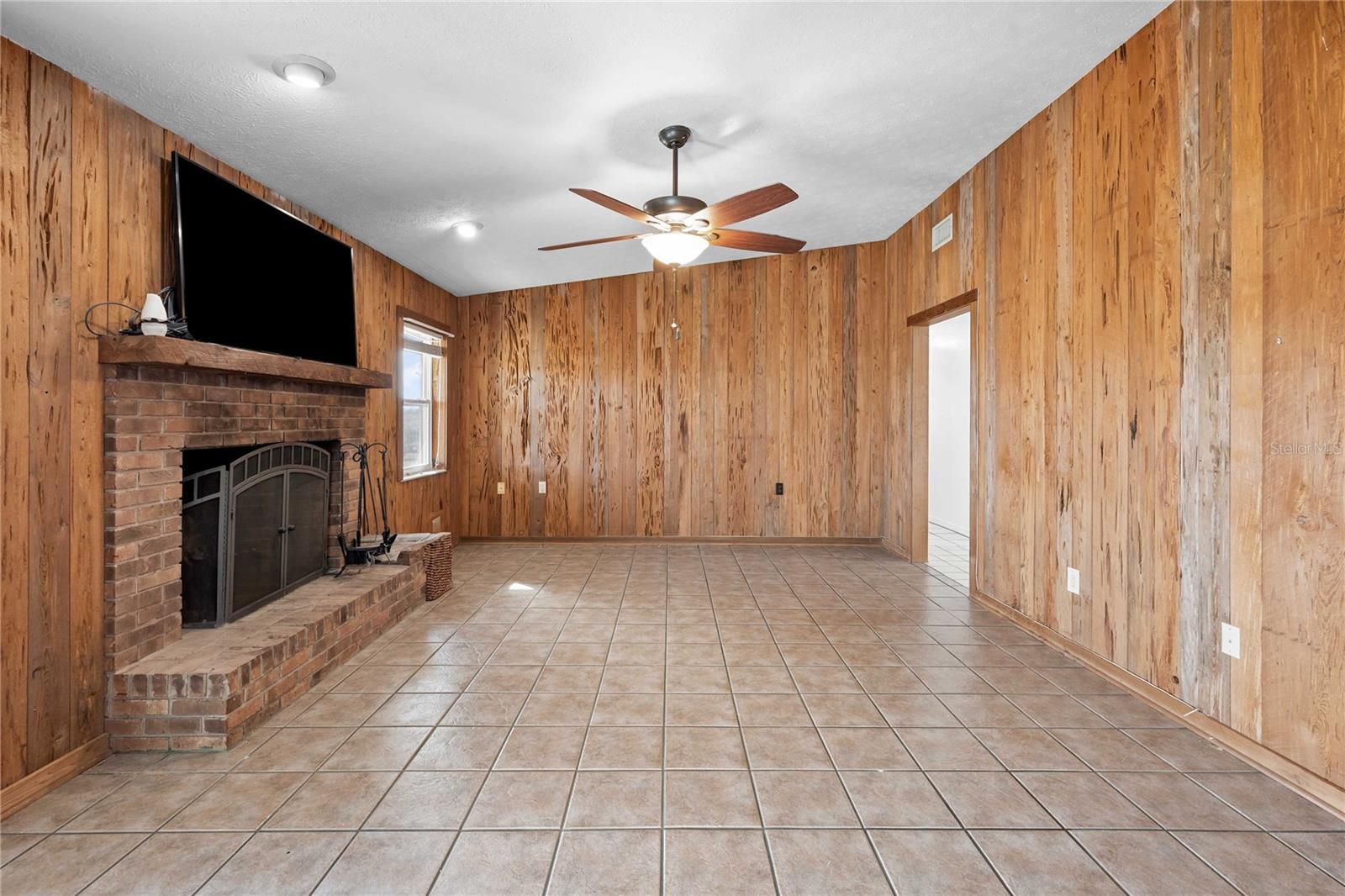 Listing photo id 6 for 31226 Saint Joe Road