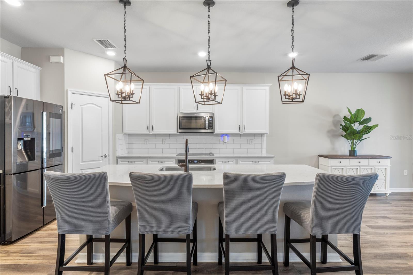 Image 16 of 80 For 7618 Pool Compass Loop