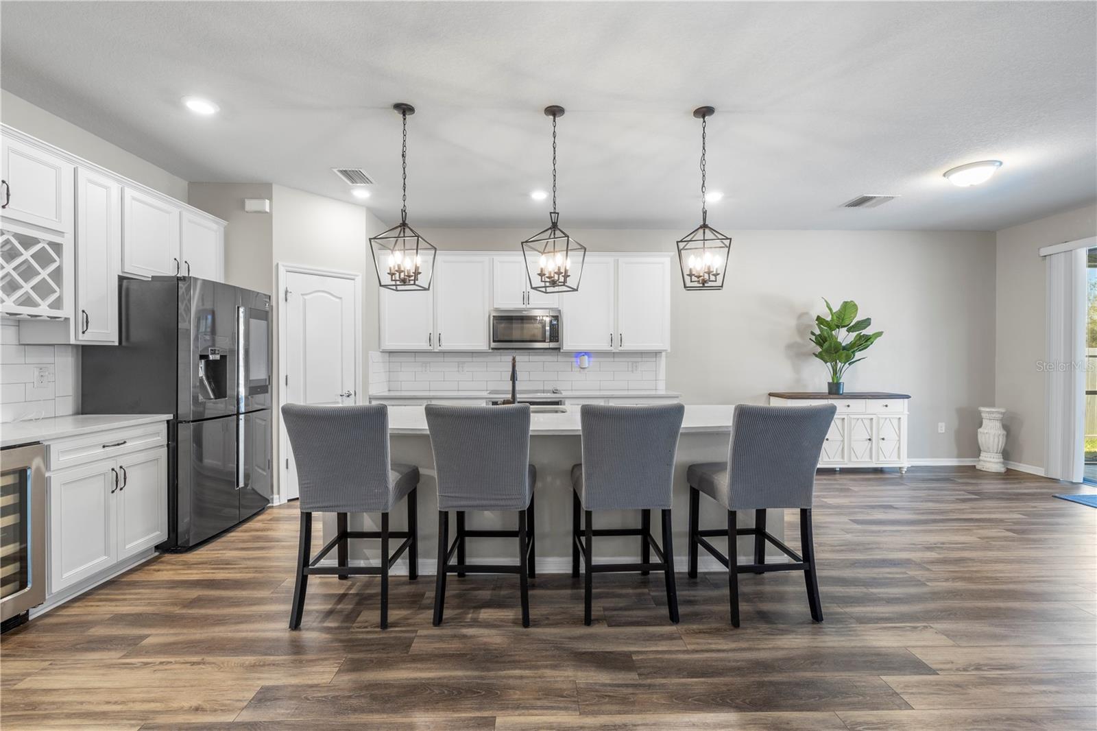 Image 17 of 80 For 7618 Pool Compass Loop