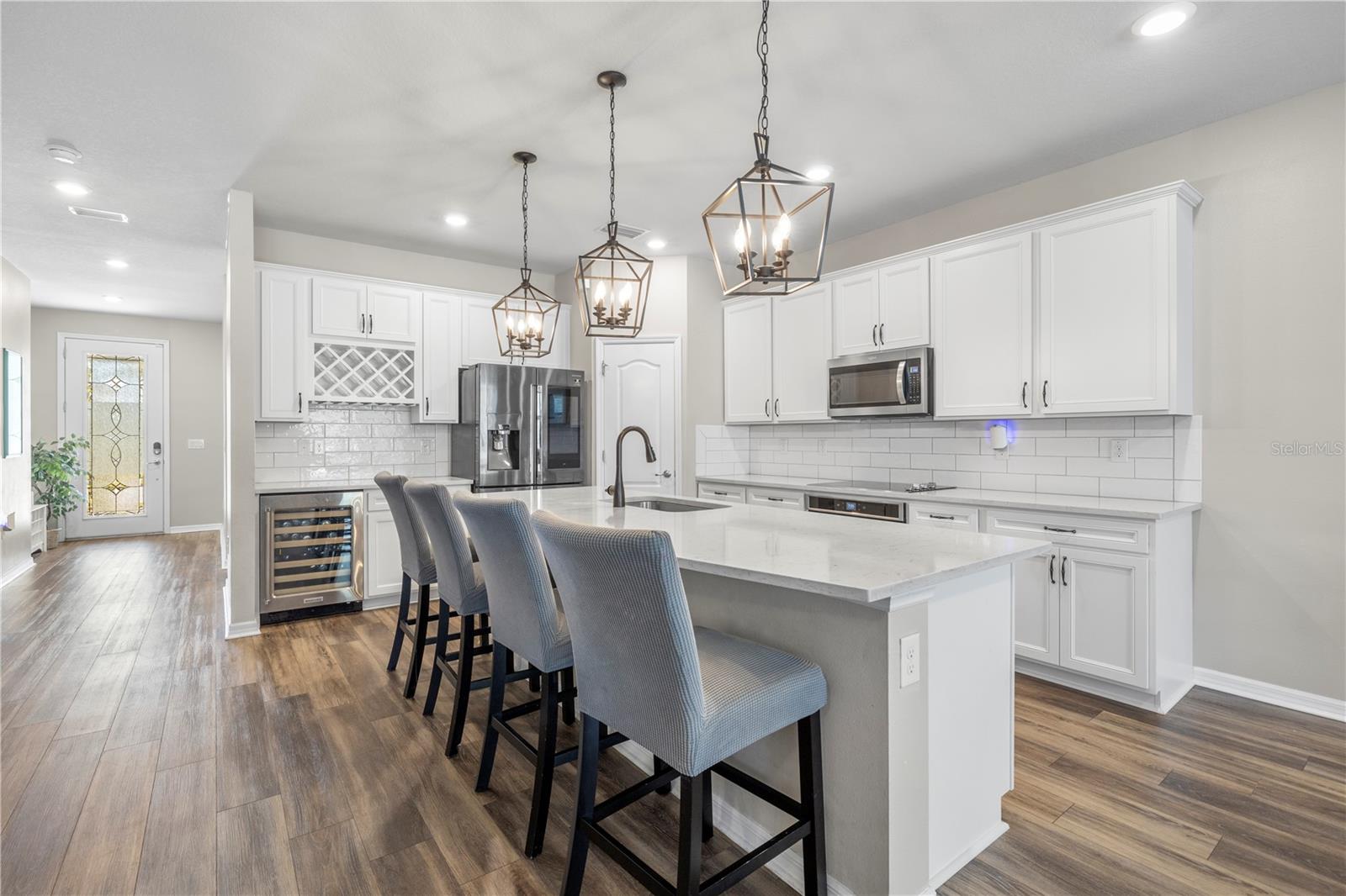 Image 18 of 80 For 7618 Pool Compass Loop