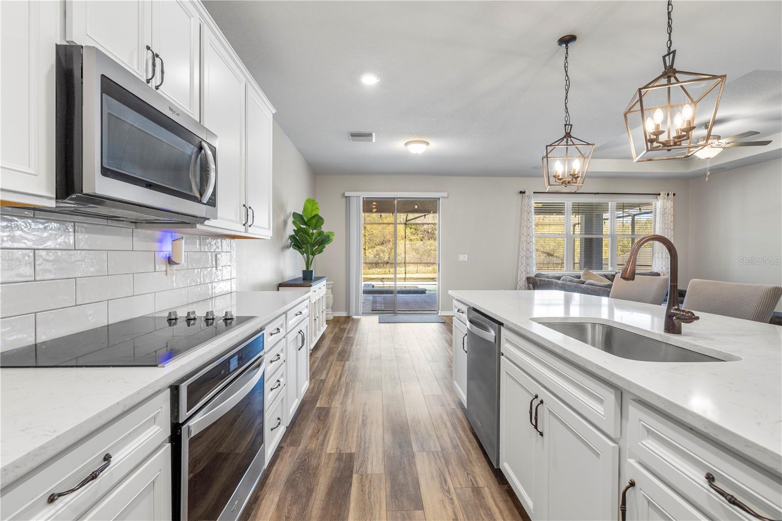 Image 20 of 80 For 7618 Pool Compass Loop