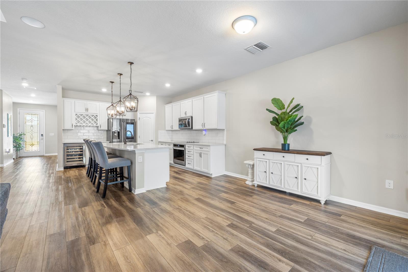 Image 25 of 80 For 7618 Pool Compass Loop