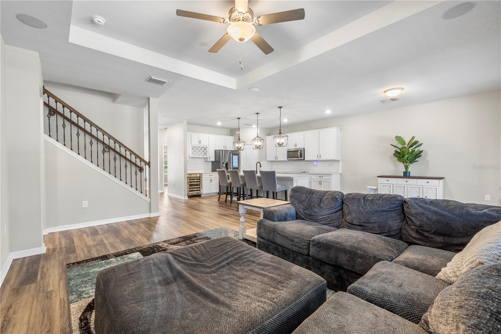 Image 29 of 80 For 7618 Pool Compass Loop